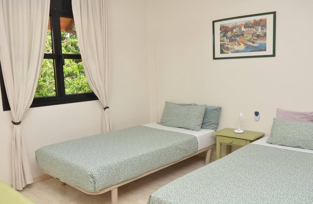 La Tajea del Turno - One Bedroom Apartment, Sleeps 3