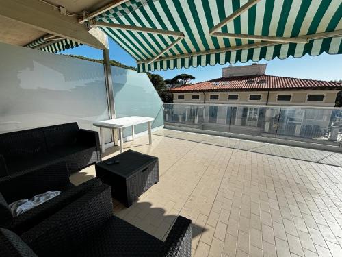 La terrazza sul mare