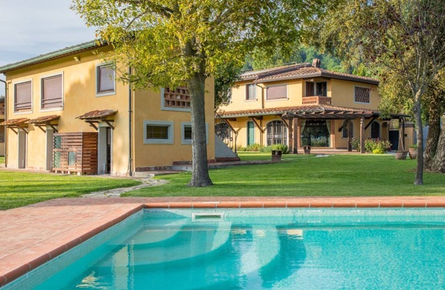 La Troscia, villa with private pool Versilia, Tuscany