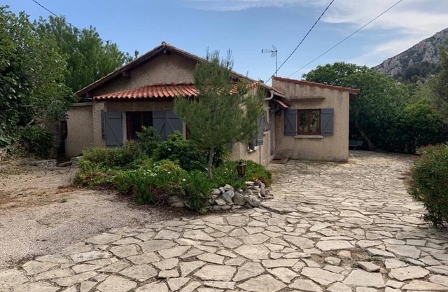 La Villa de Niolon vue mer au Cœur de la Calanque