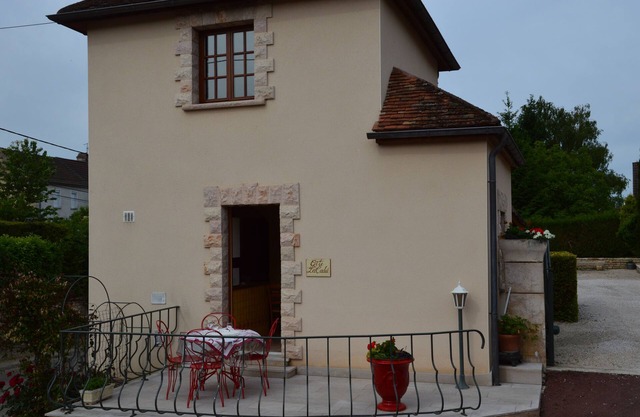 Ladoix Serrigny: Country Cottage/Gite - Corcelles Les Serrigny