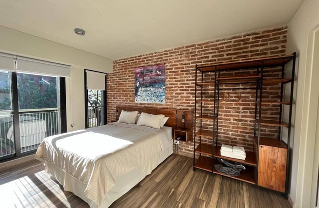 @LaGalerie Apts 2BR BA S.Telmo - wifi pool gym front desk