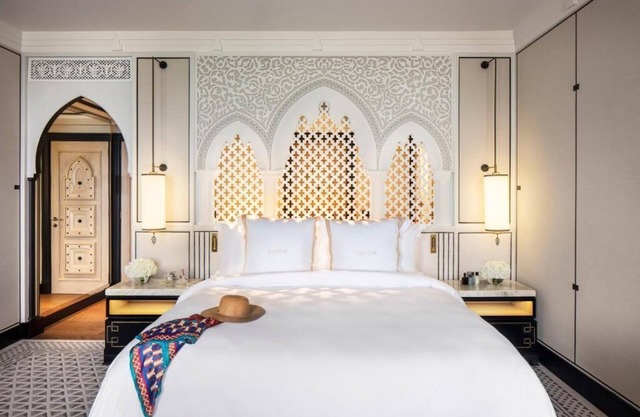 Lagoon Deluxe Room Near Wild Wadi Water Park