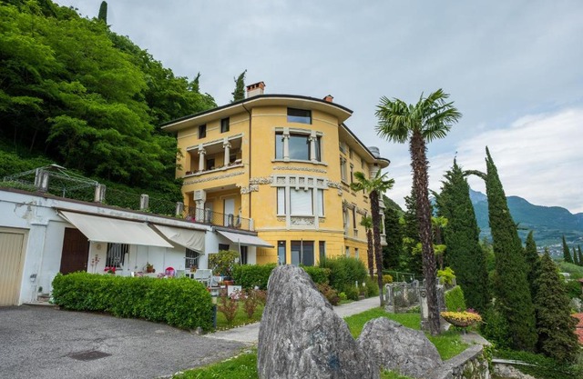 Lake Attic in Villa Lina