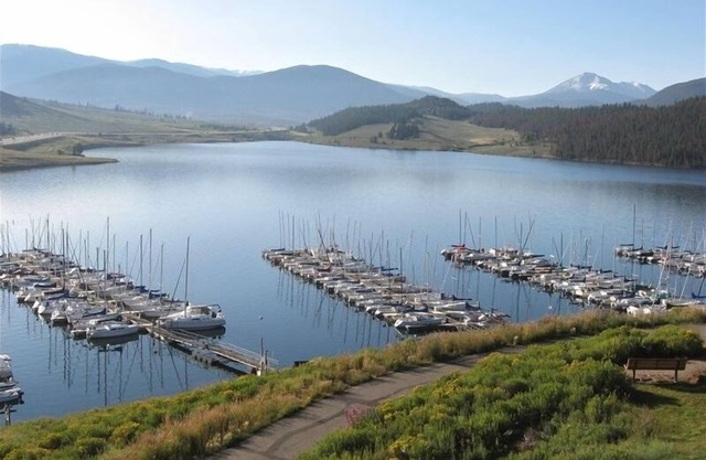 Lake Dillon Condominium with Beautiful Lake & Mountain Views