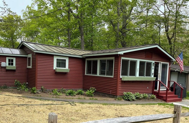 Lake Dunmore Cottage