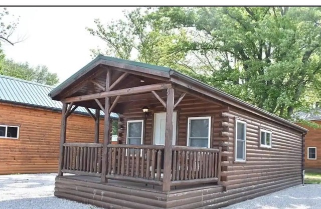 Lake Escape - Lovely Little Lakeview Cabin