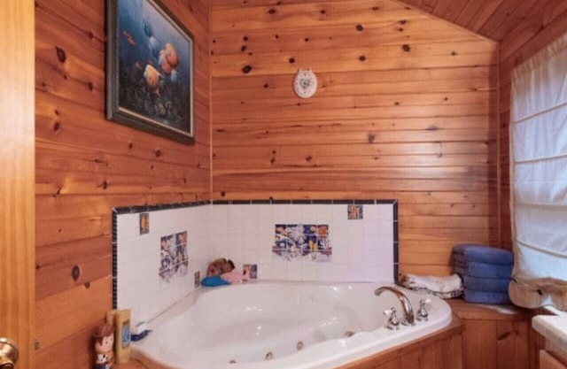 Lake House Getaway with Rustic Charm - Sleeps 11