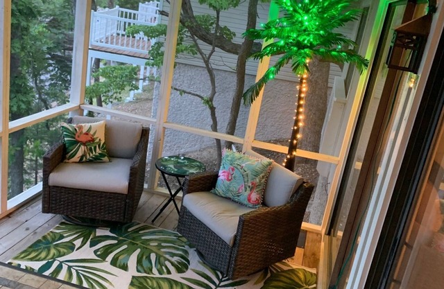 Lake House Retreat-No Steps-2b/2ba at Margaritaville