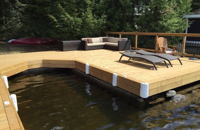 Lake Muskoka - Sunsets and Sauna!