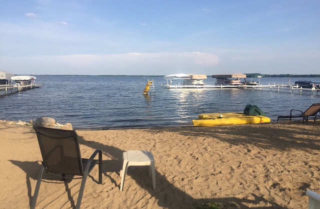 Lake View! 50 ft from Beautiful Rush Lake