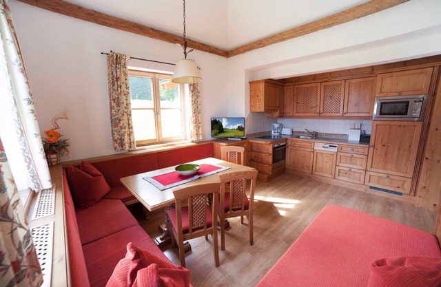 Lake View - Apartment Hochnössler