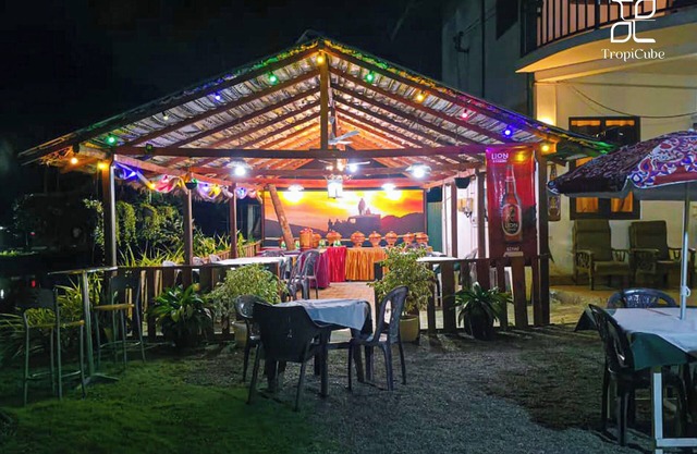 Lake View Resort by Tropicube