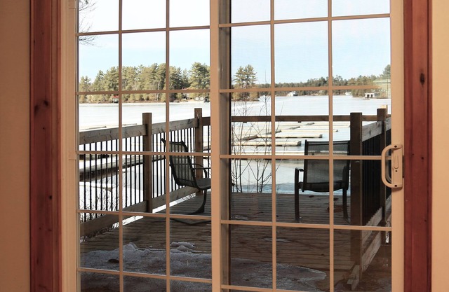 Lakefront Cottage Amazing View