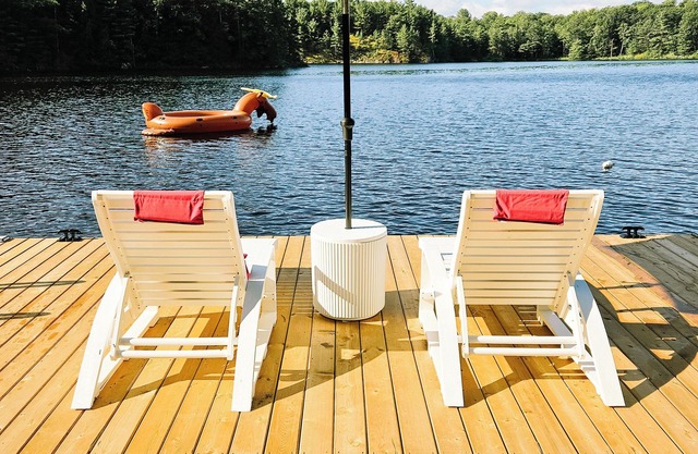 Lakefront Cottage in Muskoka | SAUNA & Beach