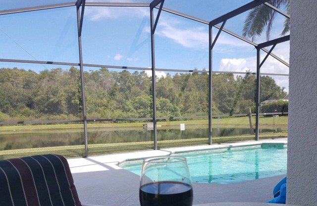 Lakefront Pool Home - Minutes to Disney