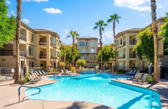 Lakefront Serenity | Tempe Lake | Pool | Pet Friendly