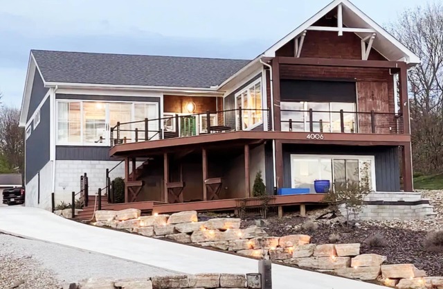 Lakeside Sanctuary n