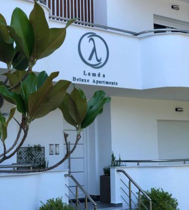 Lamda Deluxe Apartments