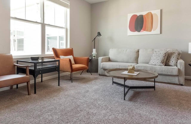 Landing | Amazing 1BD, Courtyard, Pool