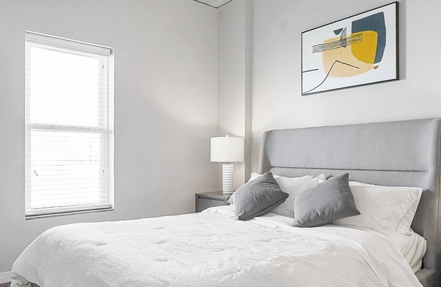 Landing | Amazing 2BD, Gym, Pool