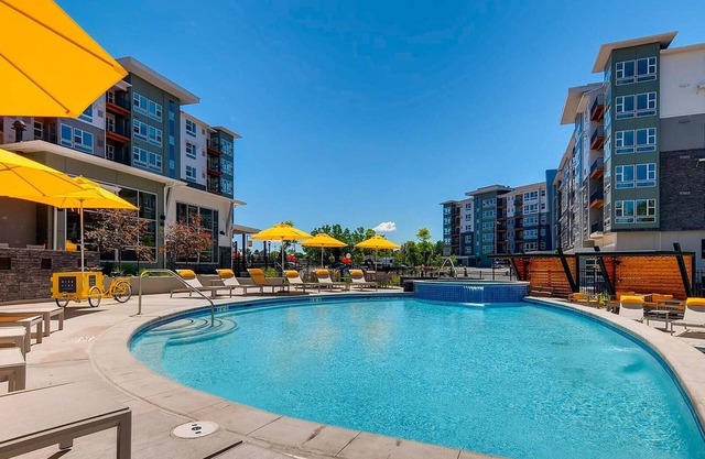 Landing | Amazing 2BD, Yoga Studio, Clubhouse