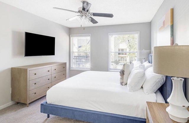 Landing at Crowne at Overton Village - 2 Bedrooms in Cahaba Heights