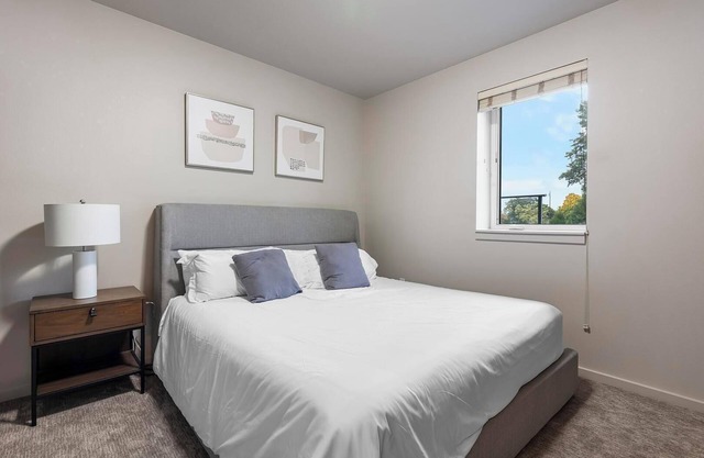 Landing | Chic 1BD, Clubhouse, Gym