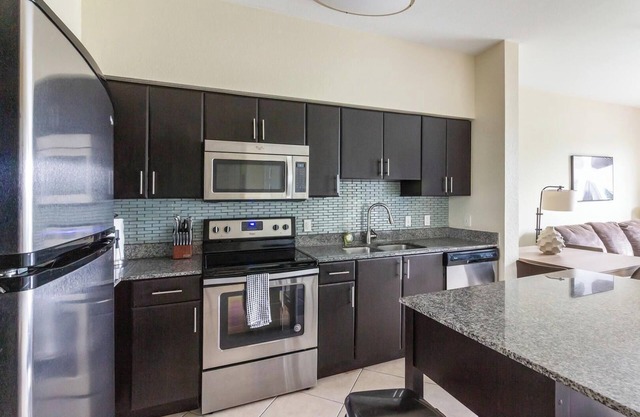 Landing | Chic 1BD, Gym, Clubhouse