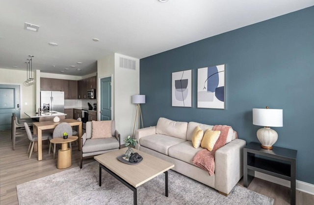 Landing | Chic 1BD, Gym, Clubhouse