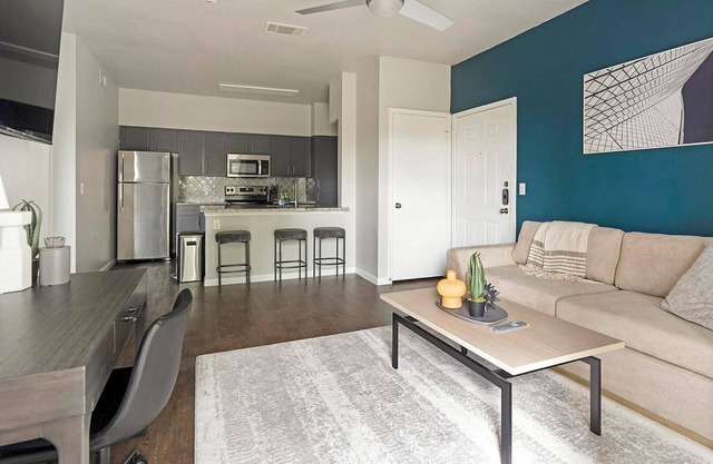 Landing | Incredible 2BD, Clubhouse, Gym