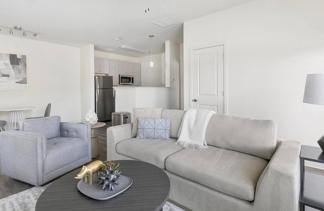 Landing | Spectacular 1BD, Yoga Studio, Pool