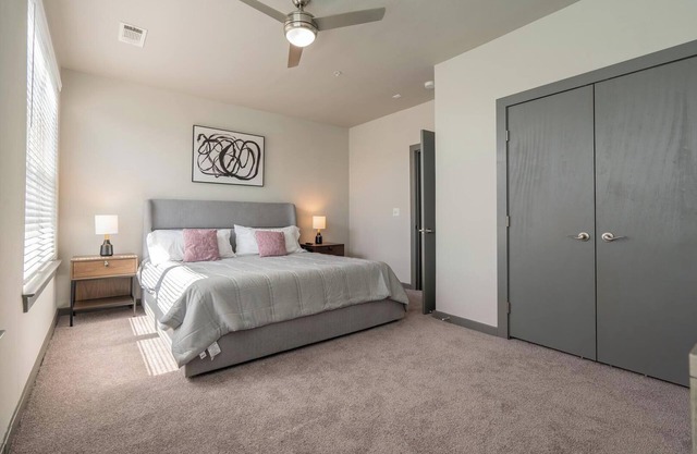 Landing | Stunning 2BD, Courtyard, Gym
