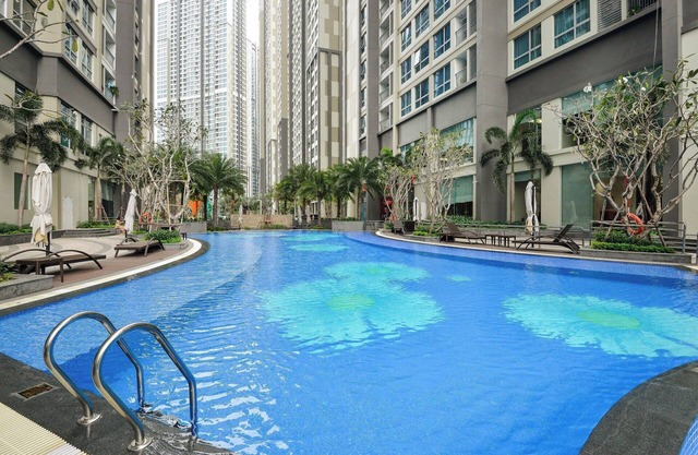 Landmark 81 by Urban Home