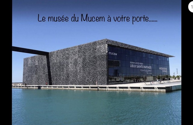 Large Apartment ❤️typical historic district of Marseille old port basket