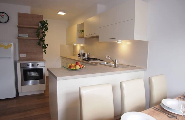Large appartment with garden and terrace by Tamanhof
