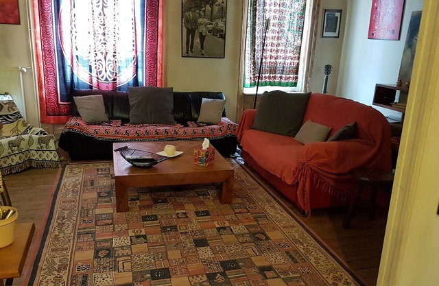 Large character house with terrace and garden in the city center.