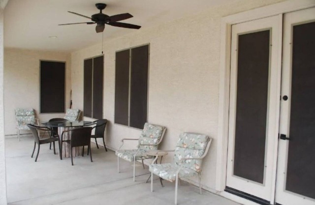Large extended stay 5 bedroom home, North Phoenix