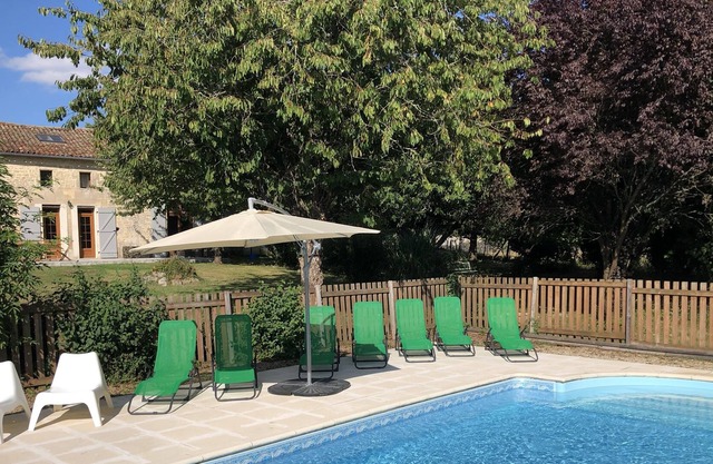Large family-friendly Charentaise stone house with private pool and gardens