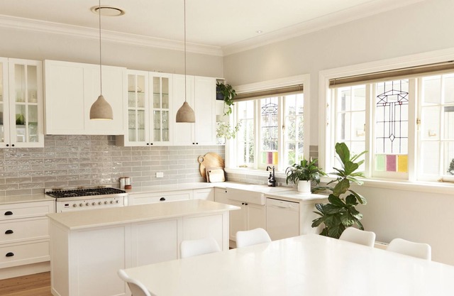 Large & luxurious Federation home | Central Orange NSW
