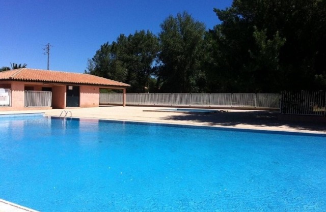Large T3 with terrace, 50m², 4/5 pers with summer swimming pool