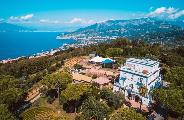 Large villa rental in Sorrento - Italy