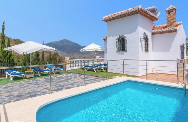 Las Encinas Costa del Sol Torrox by Ruralidays
