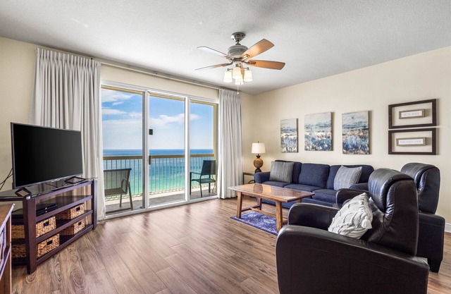 Last min! Sept 21 - 26th open! Quiet, West End PCB!