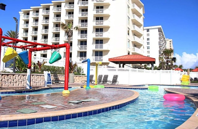 Last Minute Awesome Trip to Florida! The Cove on Ormond Beach