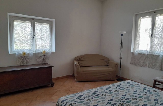 Laura House: La Vela. Relaxation in the countryside a stone's throw from the sea.