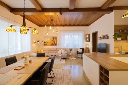 Lauras Ferienwohnung - Ihr Wohlfühlort in der Südsteiermark