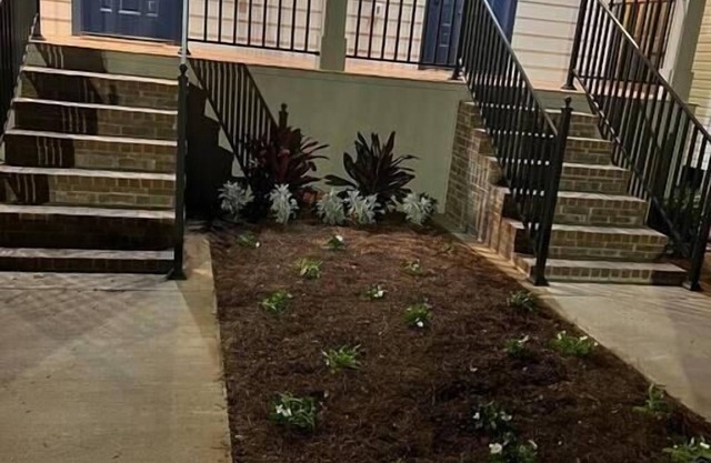 LaVie est Belle - Life is Beautiful -Uptown