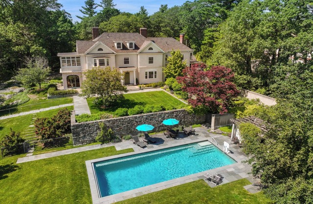 Lavish Boston Mansion: Pool, Gardens, Games, Pond!
