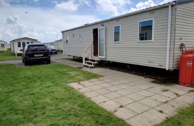 LBL18 - 3B - Parkdean Resorts - Camber Sands